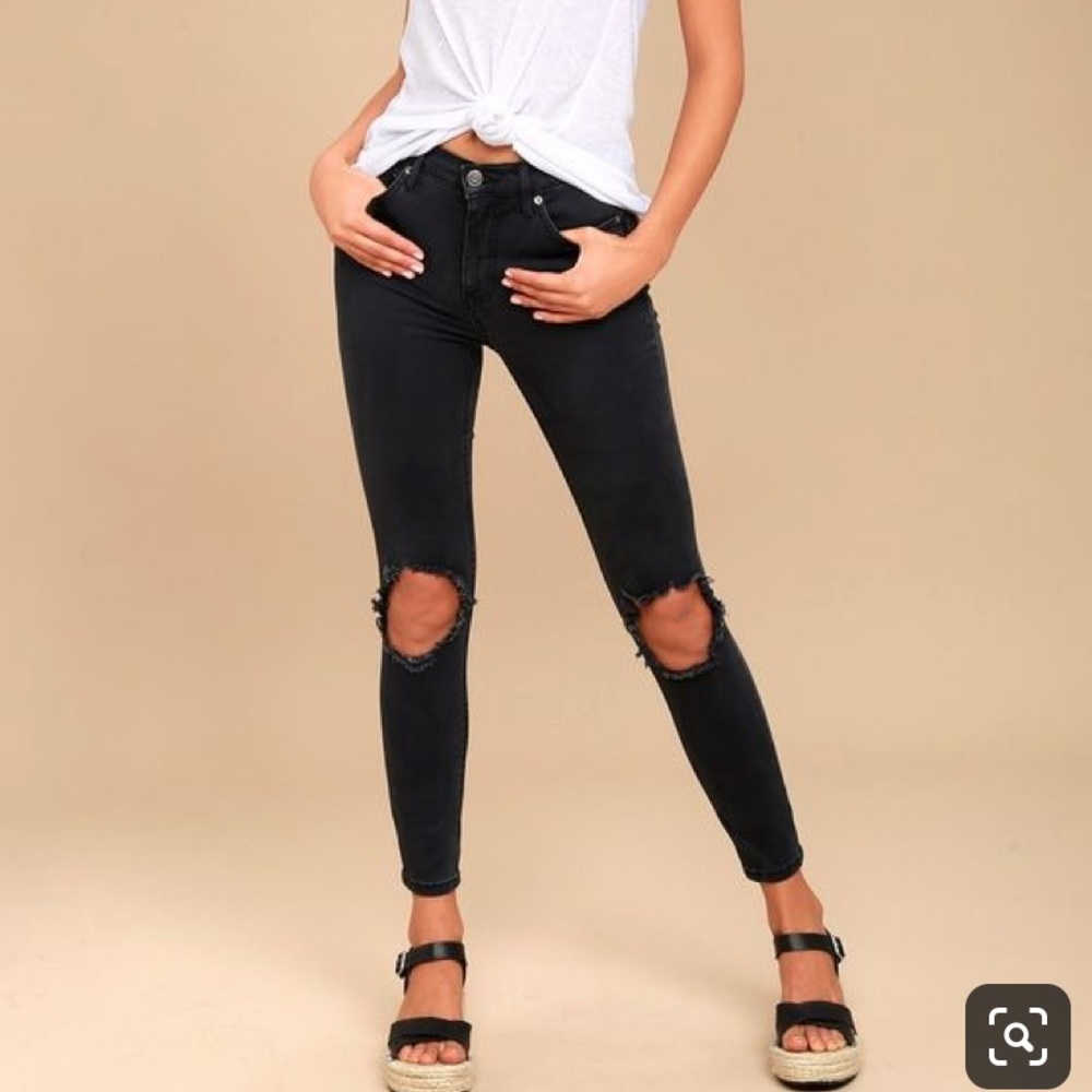 Free People Busted Knee Skinnies in Black